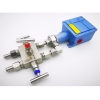 differential pressure switch with 3 way valve manifold
